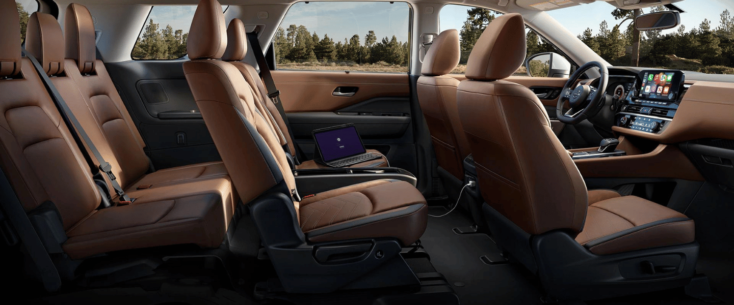 Stay Connected in the 2023 Nissan Pathfinder